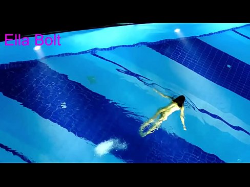 ❤️ Je ne peux pas m'arrêter de regarder, jeune blonde prise en train de nager nue dans la piscine de la station ELLA BOLT. ️❌ Porno juste at porn fr.fashiontee.top ❌️❤